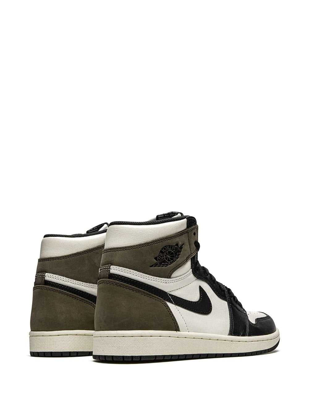 Air Jordan 1 Retro "Dark Mocha"